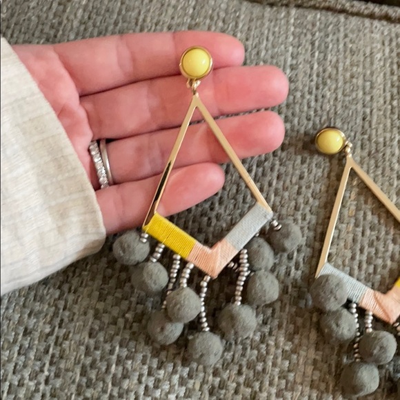 BaubleBar Earrings - Picture 2 of 2